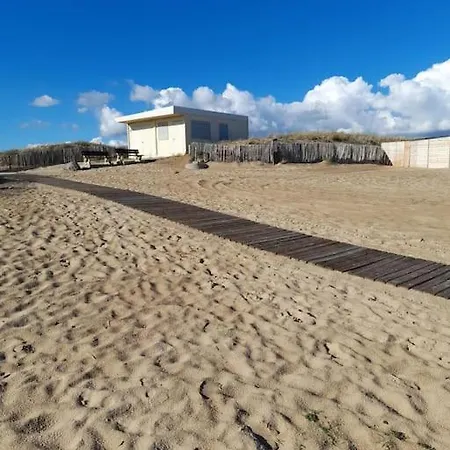 Maisonnette Proche Plage Ferienhaus