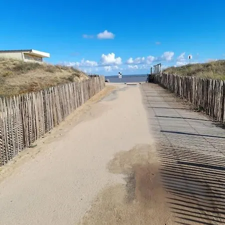 Maisonnette Proche Plage Ferienhaus